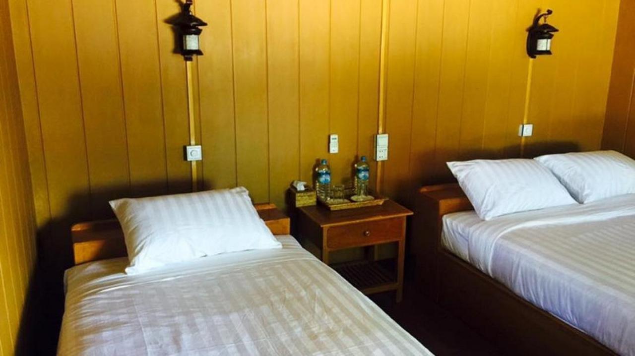 Golden Fish Motel Няунг Шве Екстериор снимка