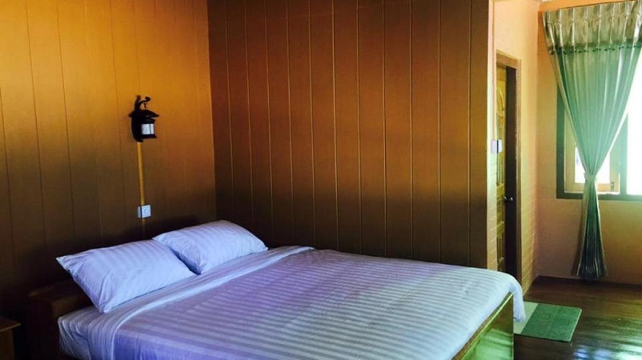 Golden Fish Motel Няунг Шве Екстериор снимка