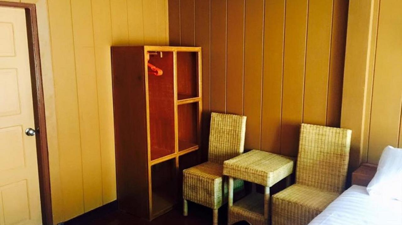 Golden Fish Motel Няунг Шве Екстериор снимка