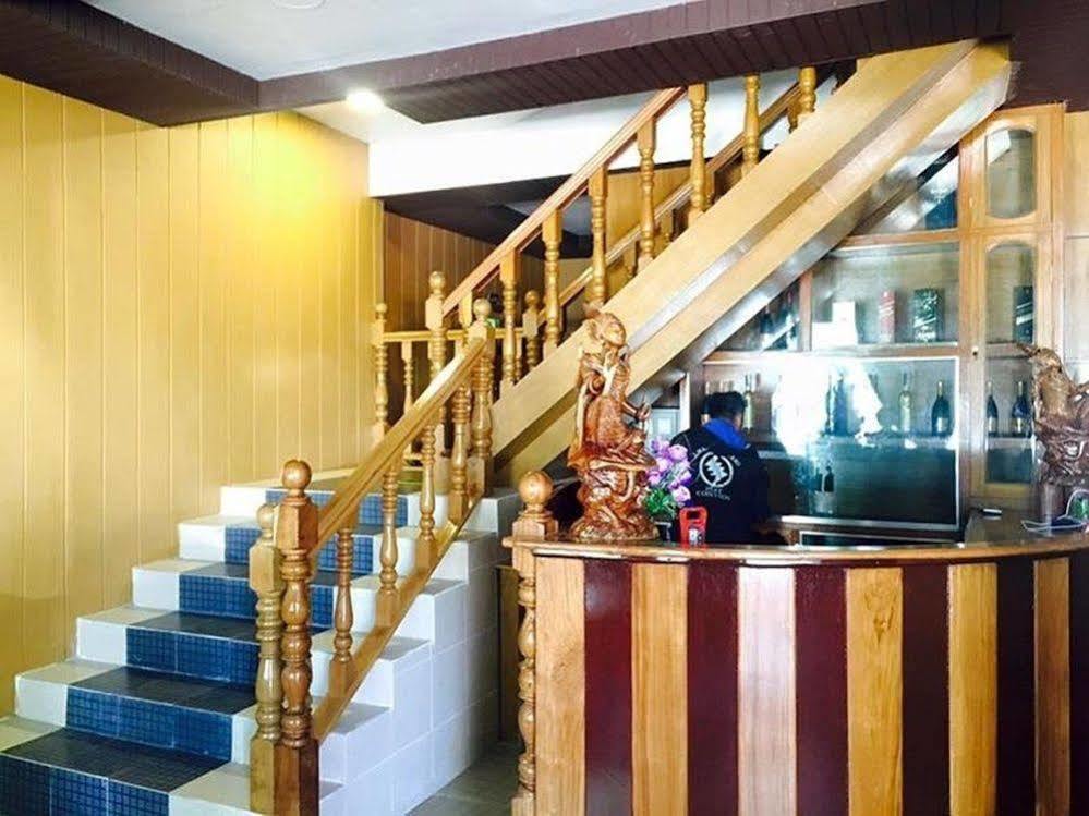 Golden Fish Motel Няунг Шве Екстериор снимка